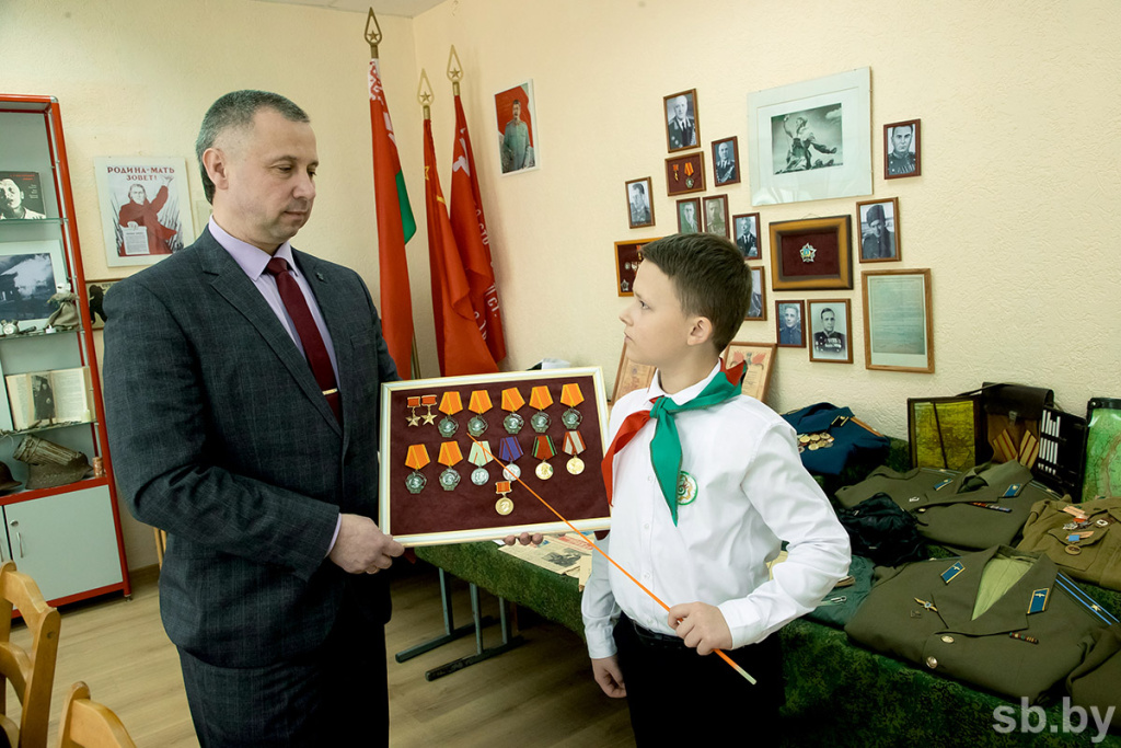 dd4b3b45dcc75e0e2989d34118566b2a.jpg dd4b3b45dcc75e0e2989d34118566b2a.jpg